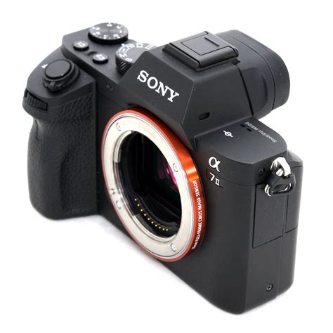 Sony Alpha A7 Mark II + Lens FE 50mm FE F1.8 – Jakarta Camera