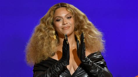 Beyonce Shares BTS Photos From Her History-Making Night At 2021 Grammys | iHeart