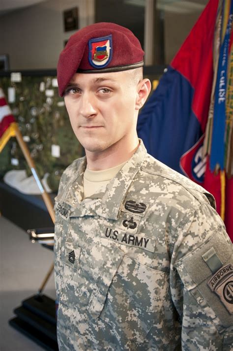 82nd Airborne Division announces 2012 Jumpmaster of the Year | Article | The United States Army