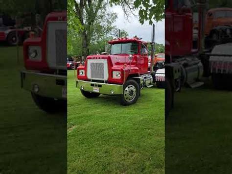 Perfect Mack Trucks - ATCA Macungie - YouTube