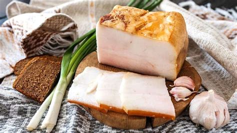 Best Ukrainian Salo Food (Cured Pork Fat) - Etnocook