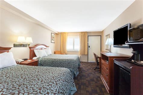 Days Inn by Wyndham Alhambra CA | Alhambra, CA Hotels