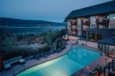 Summerland Waterfront Resort - Rollover Vacations