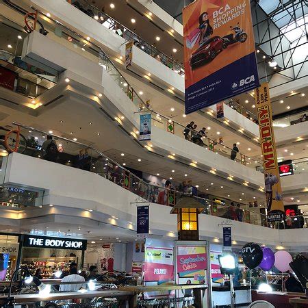 Malioboro Mall (Yogyakarta Region) - 2019 All You Need to Know BEFORE You Go (with Photos ...