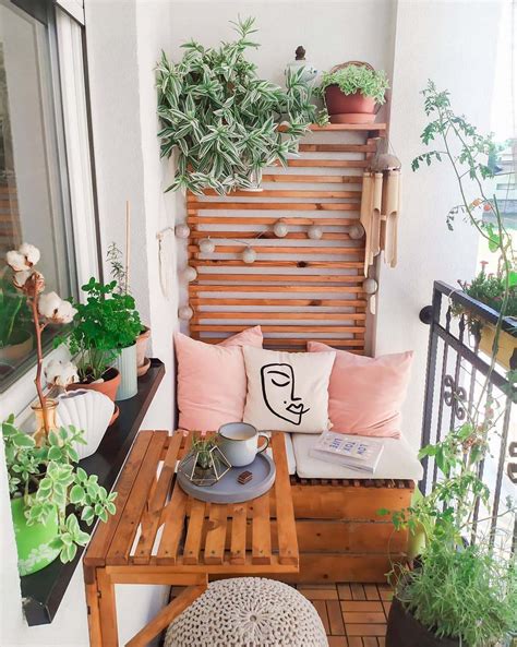 Stylish Ways To Decorate And Transform A Small Balcony - yardworship.com