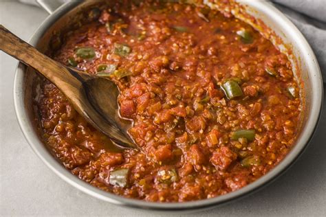 This Tomato-y Sofrito is Your Gateway to Spanish Flavor | Recipe | Sofrito recipe, Sofrito sauce ...