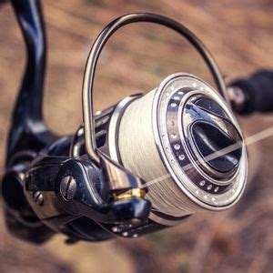 Choosing the Right Saltwater Fishing Reels - FishingStone