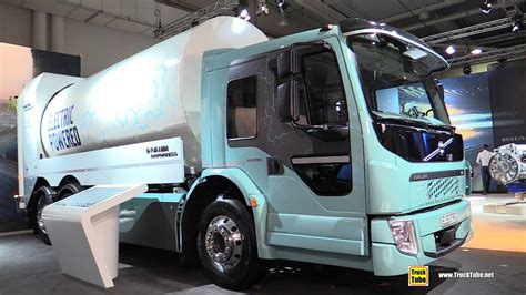 2019 Volvo FE Electric Garbage Truck - Exterior and Interior Walkaround - 2019 IAA Hannover ...