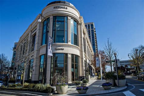 Shopping a Few Steps Away in Buckhead | Alexan Buckhead Village