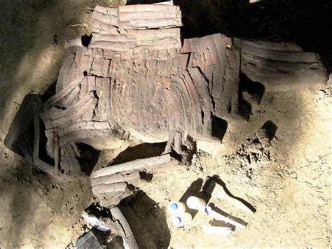 Archaeologists find 3.900 year old armor made from bones