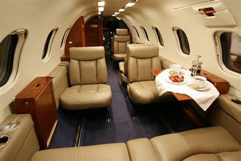 ZephyrJets | Learjet 35A