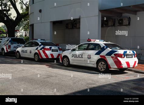 Oct. 27, 2021, Singapore, Republic of Singapore, Asia - Police patrol ...