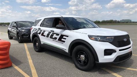 Ford Police Interceptor Utility Hybrid review | Police for a day - Autoblog