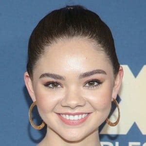 Hannah Alligood - Age, Family, Bio | Famous Birthdays