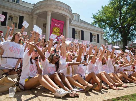 12 Bama Rush Rules You Didn't Know Sorority Recruits Must Follow