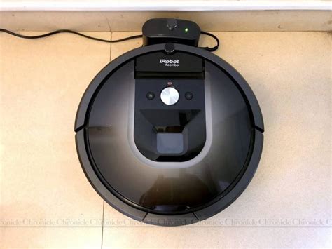 iRobot Roomba 980 review: The home janitor just got smarter