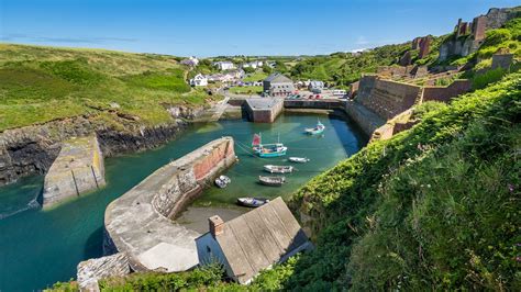 Porthgain to Whitesands - Pembrokeshire Coast National Park