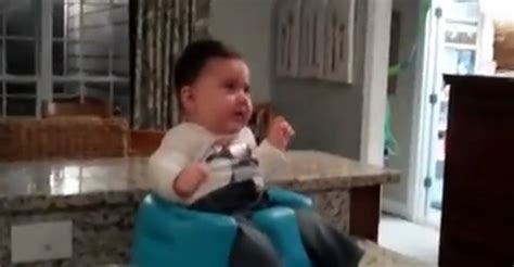 Baby Laughing When He Sees His Daddy Dancing Is Hysterical