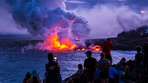 Hawaii: il vulcano Kilauea continua ad eruttare e non sembra fermarsi