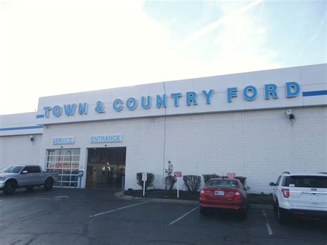 Town and Country Ford Service | Evansville IN