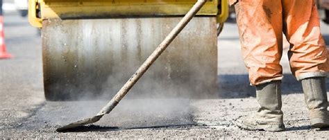 Top 4 Asphalt Repair Techniques to Overcome Frequent Driveway Issues