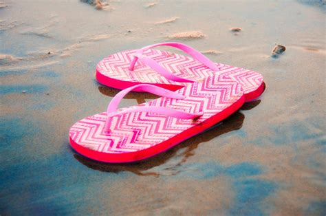 Flip Flop Size Guide for Women, Men, Kids - Size-Charts.com