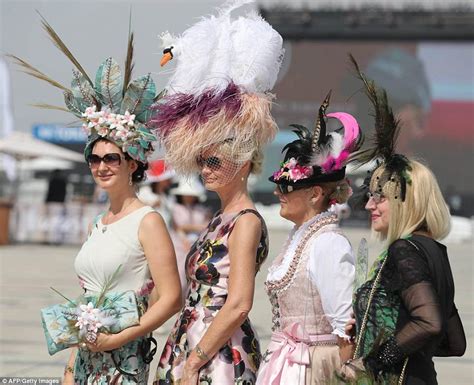 Dressed to the nines at the Dubai Races! | Daily Mail Online