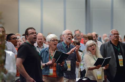 The purpose and joy of congregational singing | Canadian Mennonite Magazine