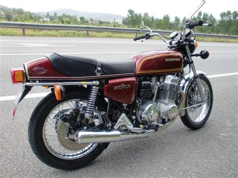 RM Style - MOTO PASSION: 1976 : Honda CB 750 Super Sport F1