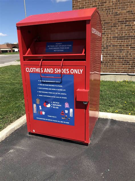 These clothes drop off boxes that look like donation drop-offs (they ...