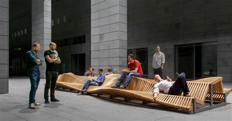 Uiliuili Bench | How can Urban Furniture Increase Public Creativity?