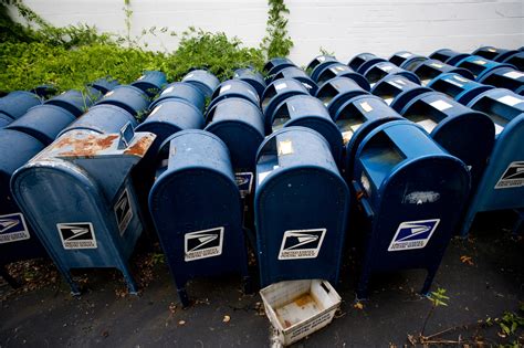 Cash-strapped Post Office pulling collection boxes | The Spokesman-Review