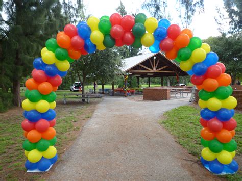 Park entrance balloon arch. | Balloon arch, Balloon decorations without helium, Baloon decorations