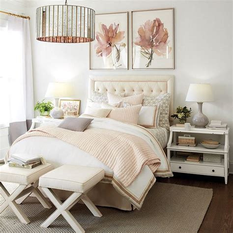 Blush Pink Bedroom Decor Idaes That Aren't Too Girly / Home Decor & Weddings