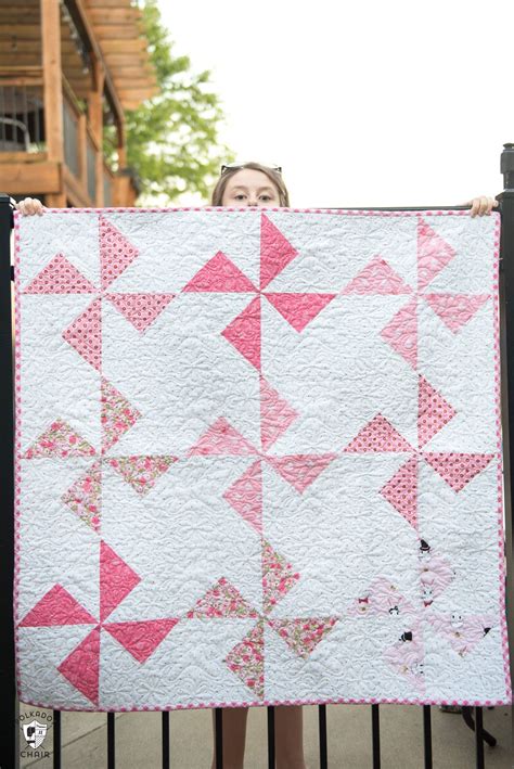 Free Turnstile Block Baby Quilt Pattern | Polka Dot Chair | Girl quilts ...