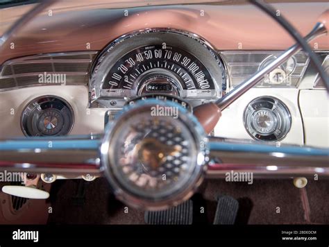 1956 Pontiac Star Chief Stock Photo - Alamy