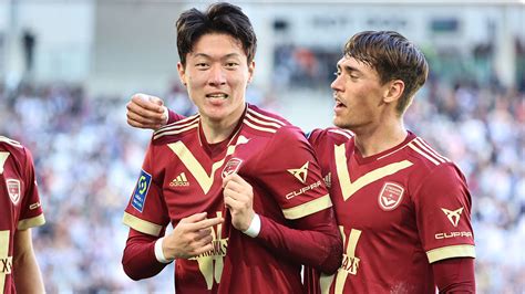 'Hwang Ui-jo returns from injury' Bordeaux loses 1-2 to Brest - Teller Report