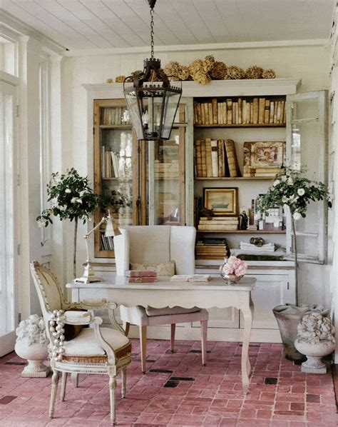 French-Inspired Home Offices with That Certain Je Ne Sais Quoi — Julie ...