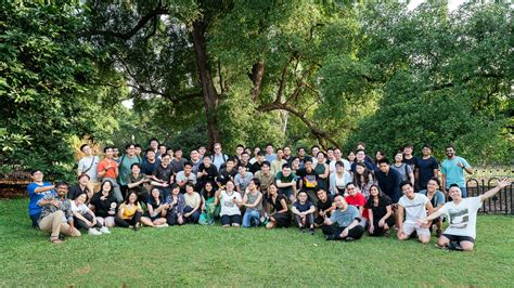 Kurzgesagt Meetup in Singapore, Botanic Gardens : r/kurzgesagt