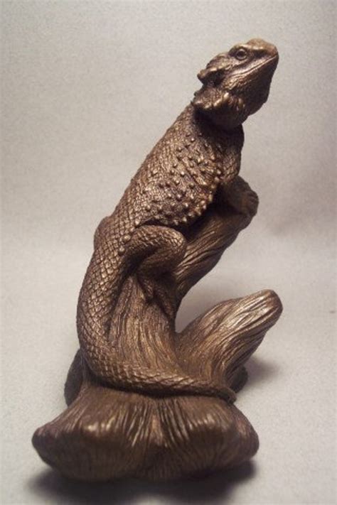 Bearded Dragon Sculpture