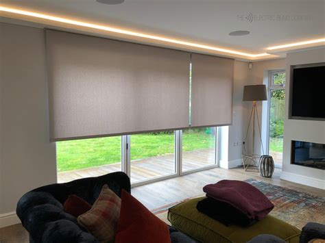 Concealed Electric Roller Blinds For Bifold Doors