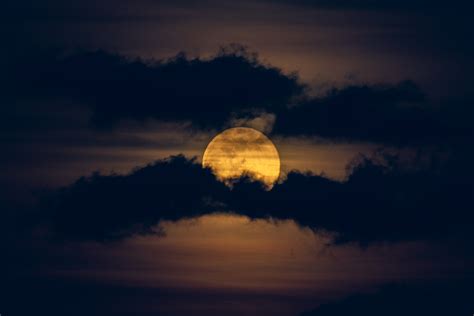 Full moon excites skywatchers around the world (photos) | Space