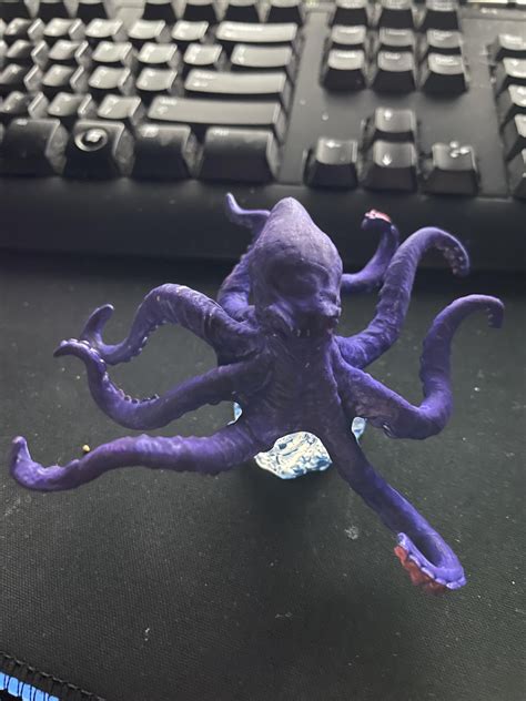 Octopus mini i did I would love advice on how to improve : r/minipainting