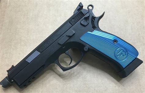 CZ 75 SP-01 Tactical : r/guns