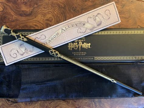 Genuine Universal Studios Harry Potter Collector's Edition Black & Gold ...