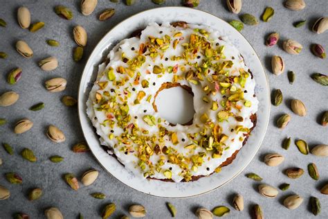 VEGAN CARDAMOM PISTACHIO LEMON CAKE — MAGDA MAG DAS