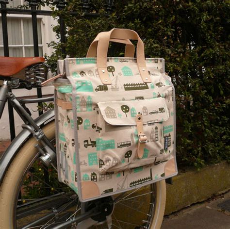 milk tooth's rain: cycle accessories