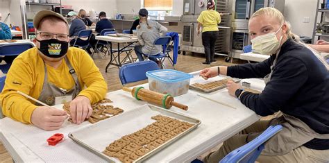 Honors, nursing students volunteer at North Florida School of Special Education - Wave Magazine ...