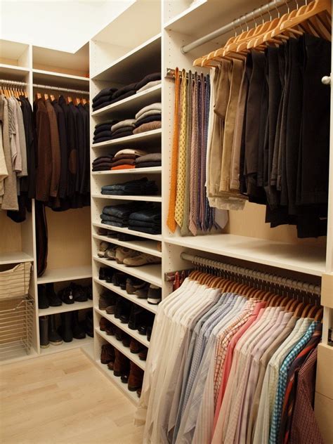 20 Mediterranean Closet Design Ideas - Decoration Love