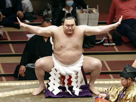 [JAPAN SPORTS NOTEBOOK] Injured Yokozuna Hakuho, Kakuryu Move A Step Closer to End of Sumo ...